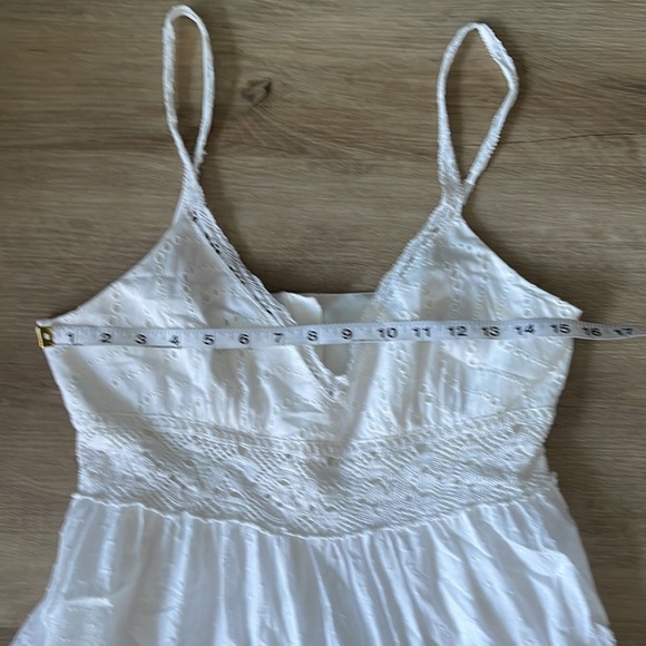 BCBG MAXAZRIA White Eyelet Maxi Tiered Sundress M cottagecore - Picture 5 of 8